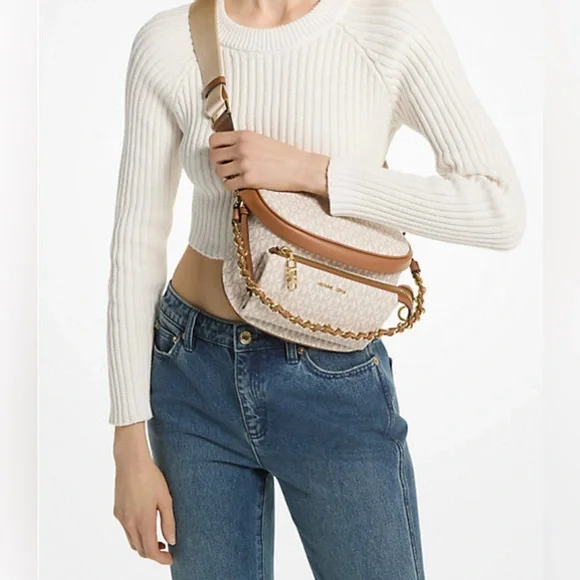 MICHAEL KORS SLATER MEDIUM LOGO SLING PACK - Picture 3 of 8